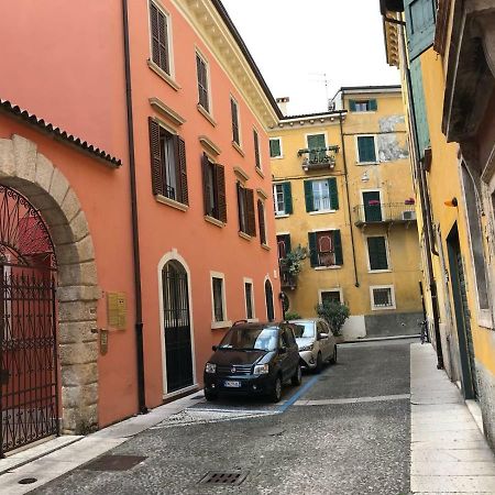 Verona'S Central Apartment Behind The Arena Exteriör bild