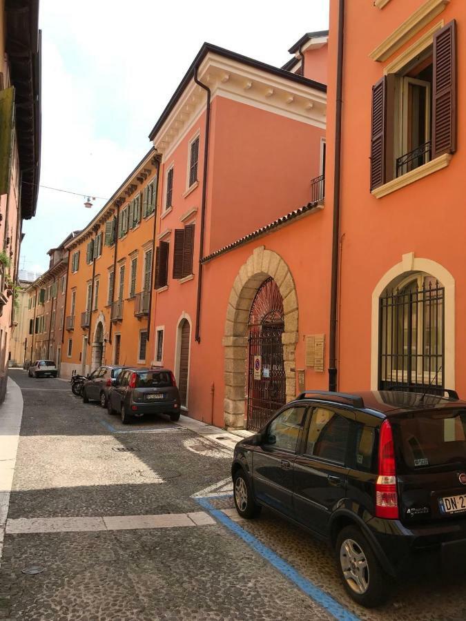 Verona'S Central Apartment Behind The Arena Exteriör bild